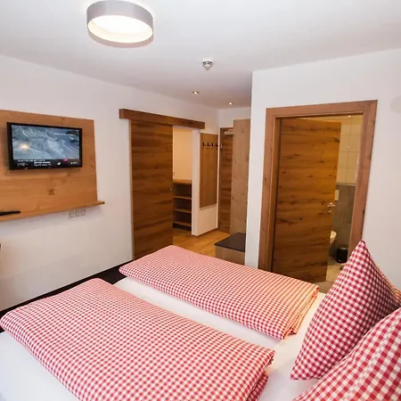 Haus Kuechelspitz Bed & Breakfast