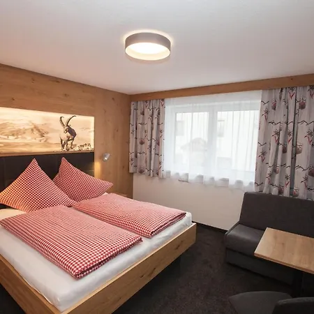 Bed & Breakfast Haus Kuechelspitz 3*