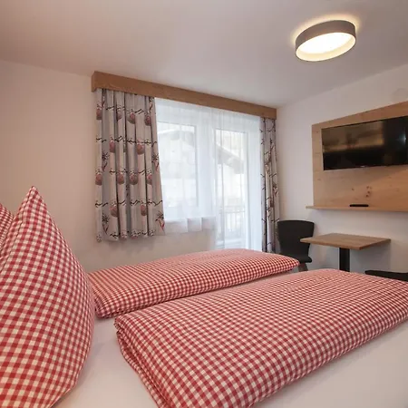 Haus Küchelspitz Frühstückspension Ischgl